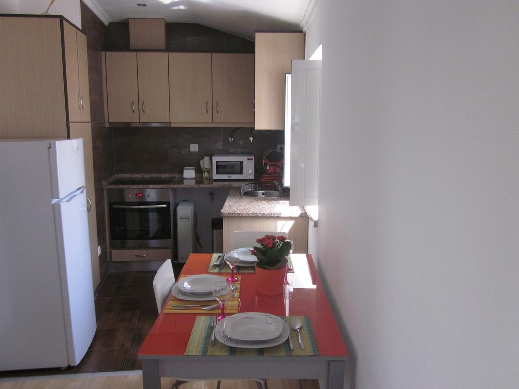 Casinha Da Pedra Villa โตมาร์ ห้อง รูปภาพ